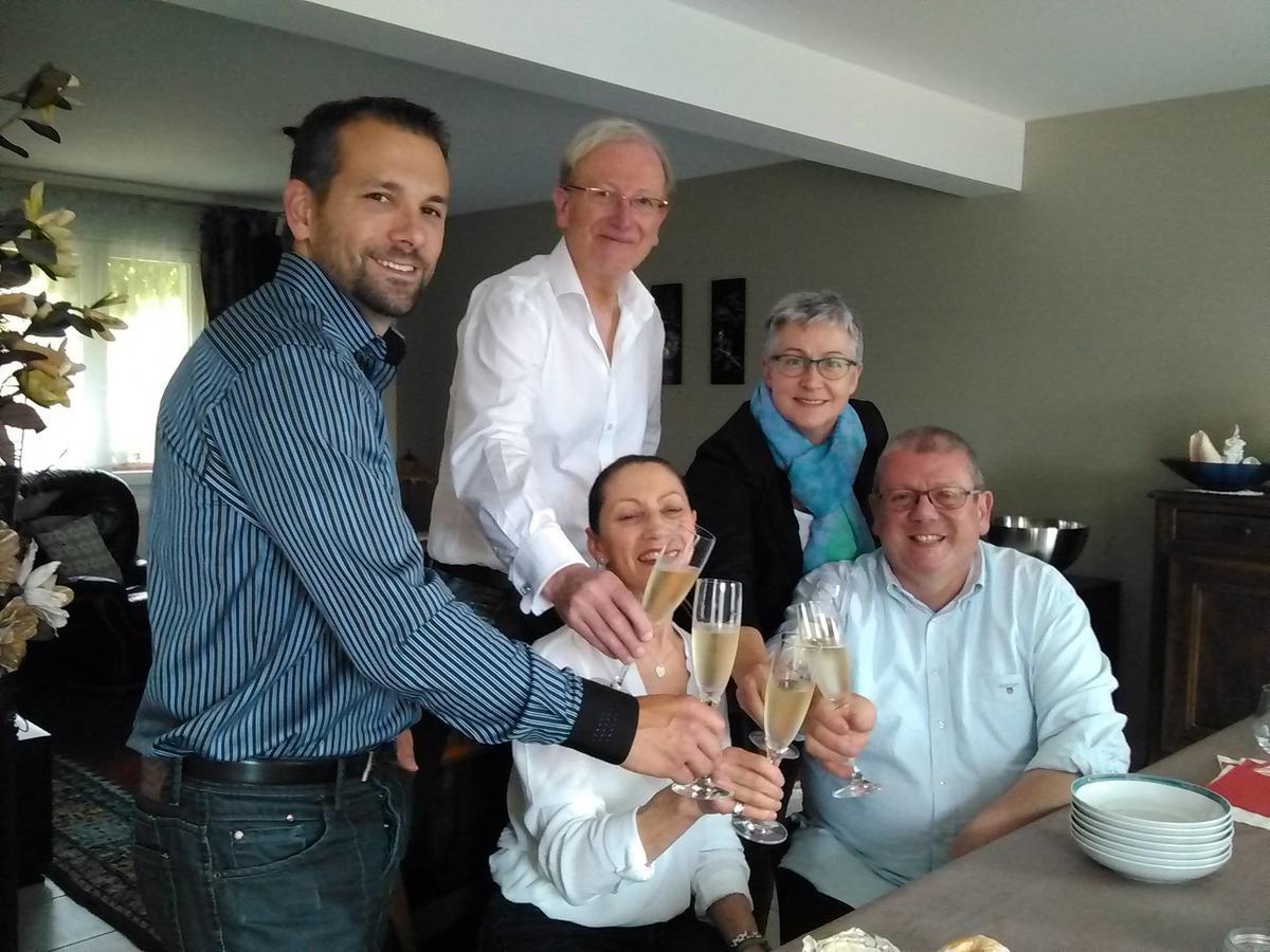 Les Suites Champenoises Tinqueux Kültér fotó
